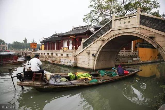 去屑控油止痒哪个洗发水好?强效去屑洗发水排行榜